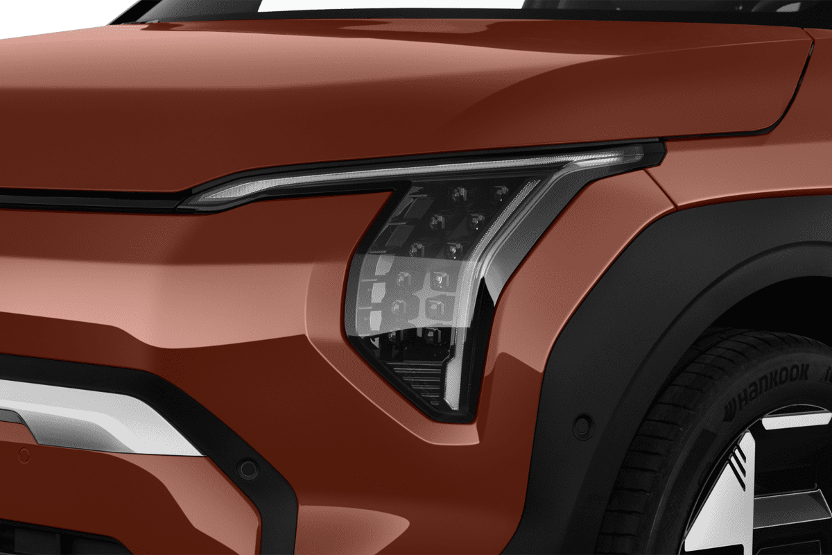 Frontscheinwerfer eines KIA EV3 