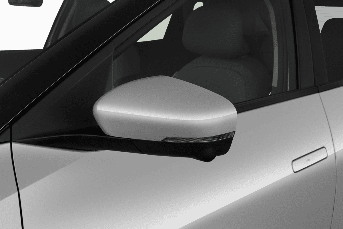Rückspiegel eines KIA EV4