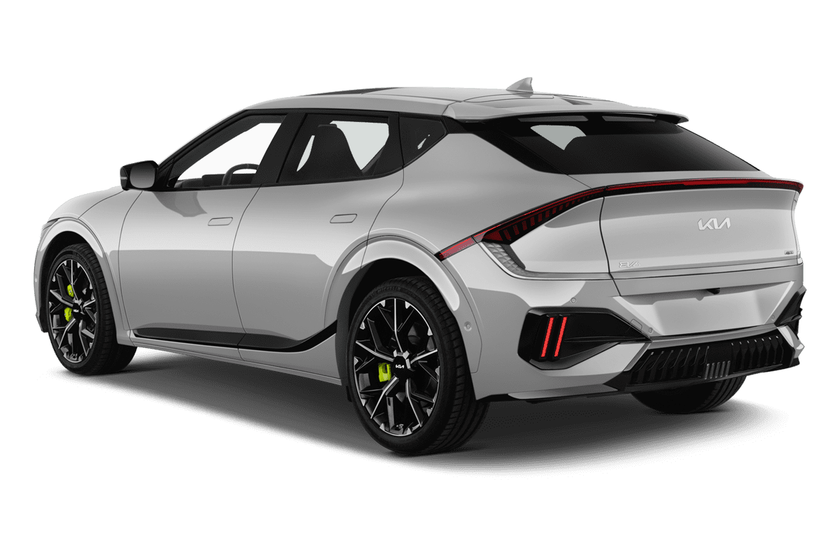Schräge Heckansicht eines KIA EV6 GT, freigestellt