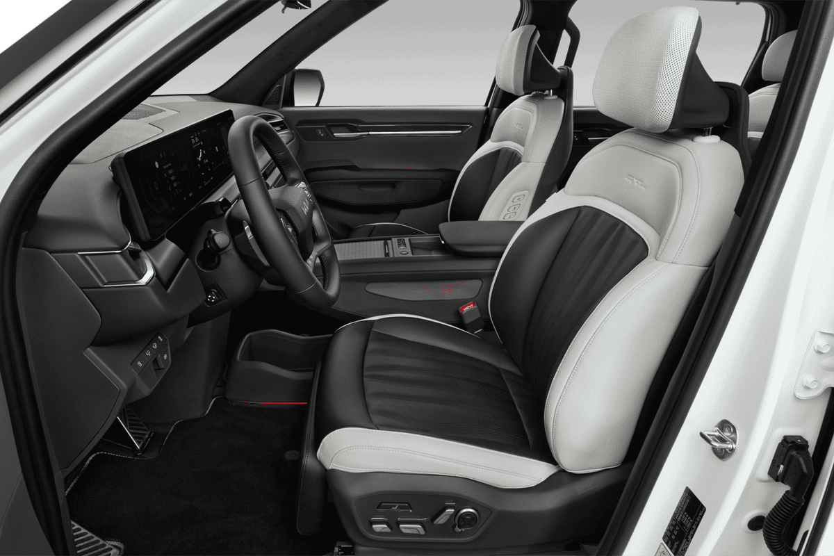 Vordersitze eines KIA EV9