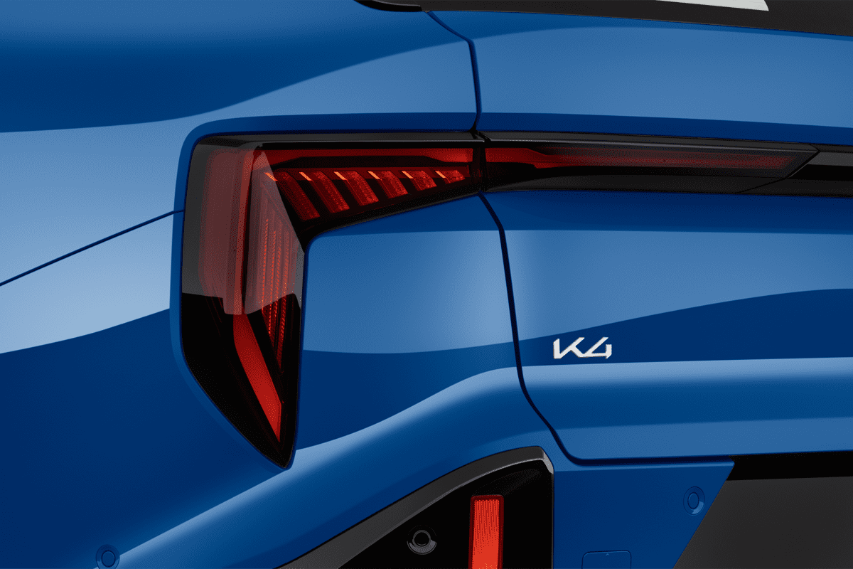 Heckleuchten eines KIA K4 Sportswagon