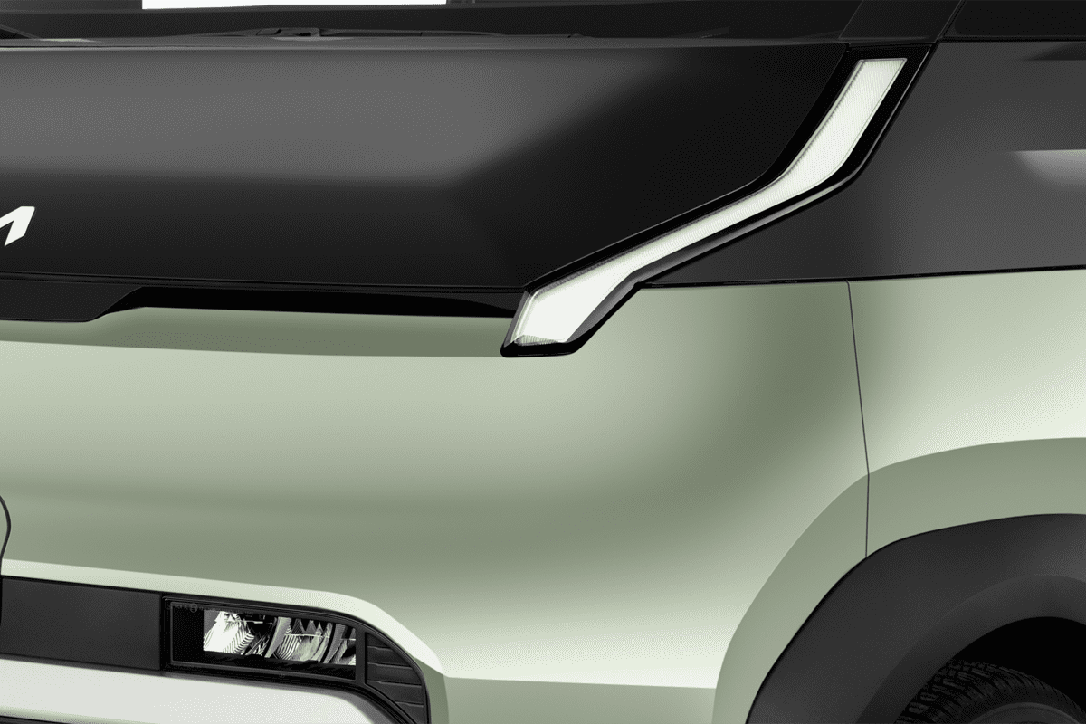 Frontscheinwerfer eines KIA PV 5 Cargo