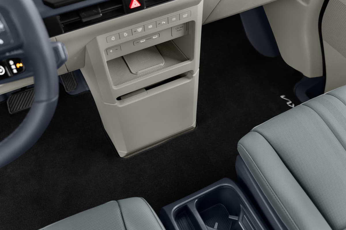 Schaltknüppel eines KIA PV 5 Passenger 