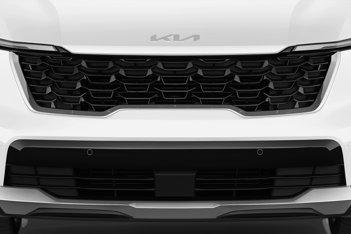 Kühlergrill eines KIA Sorento