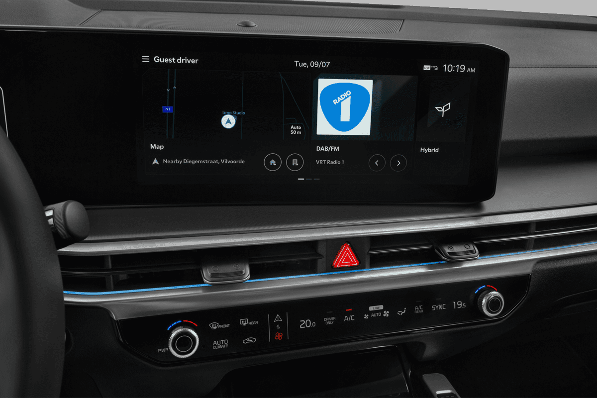 Mittelkonsole eines KIA Sorento Plug-in-Hybrid 