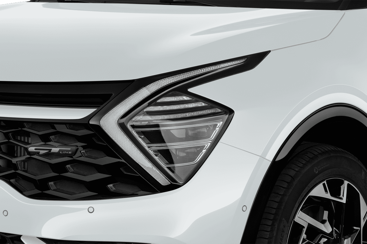 Frontscheinwerfer eines KIA Sportage Plug-in-Hybrid