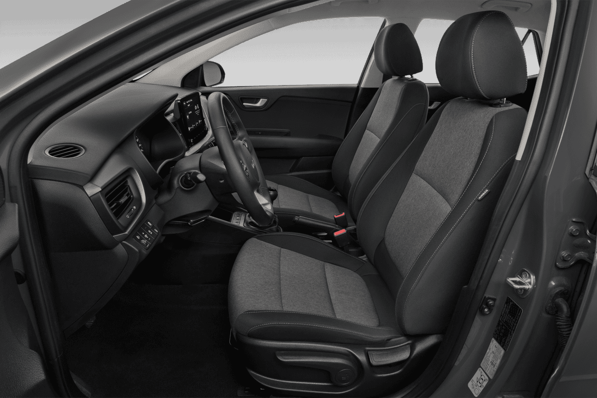 Vordersitze eines KIA Stonic (neues Modell)