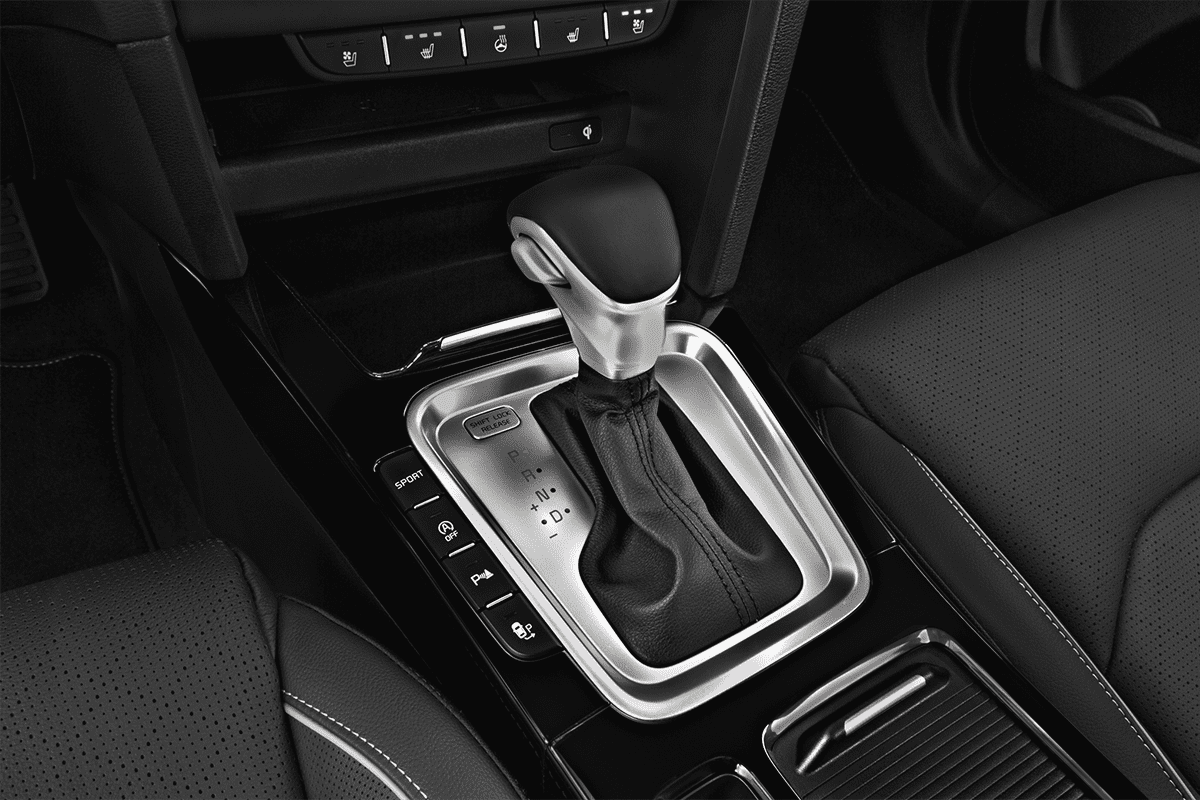 Schaltknüppel eines KIA XCeed Plug-in-Hybrid
