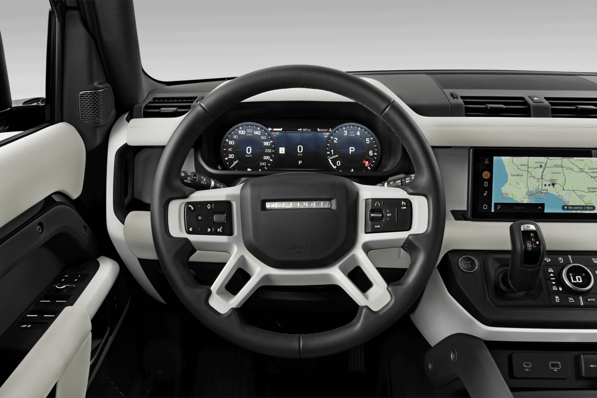 Lenkrad eines Land Rover Defender