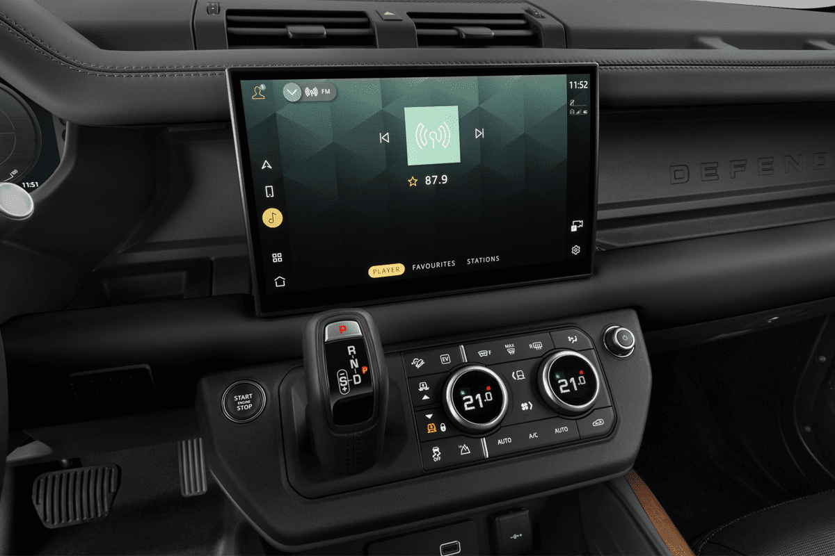 Audiosystem eines Land Rover Defender Plug-In-Hybrid