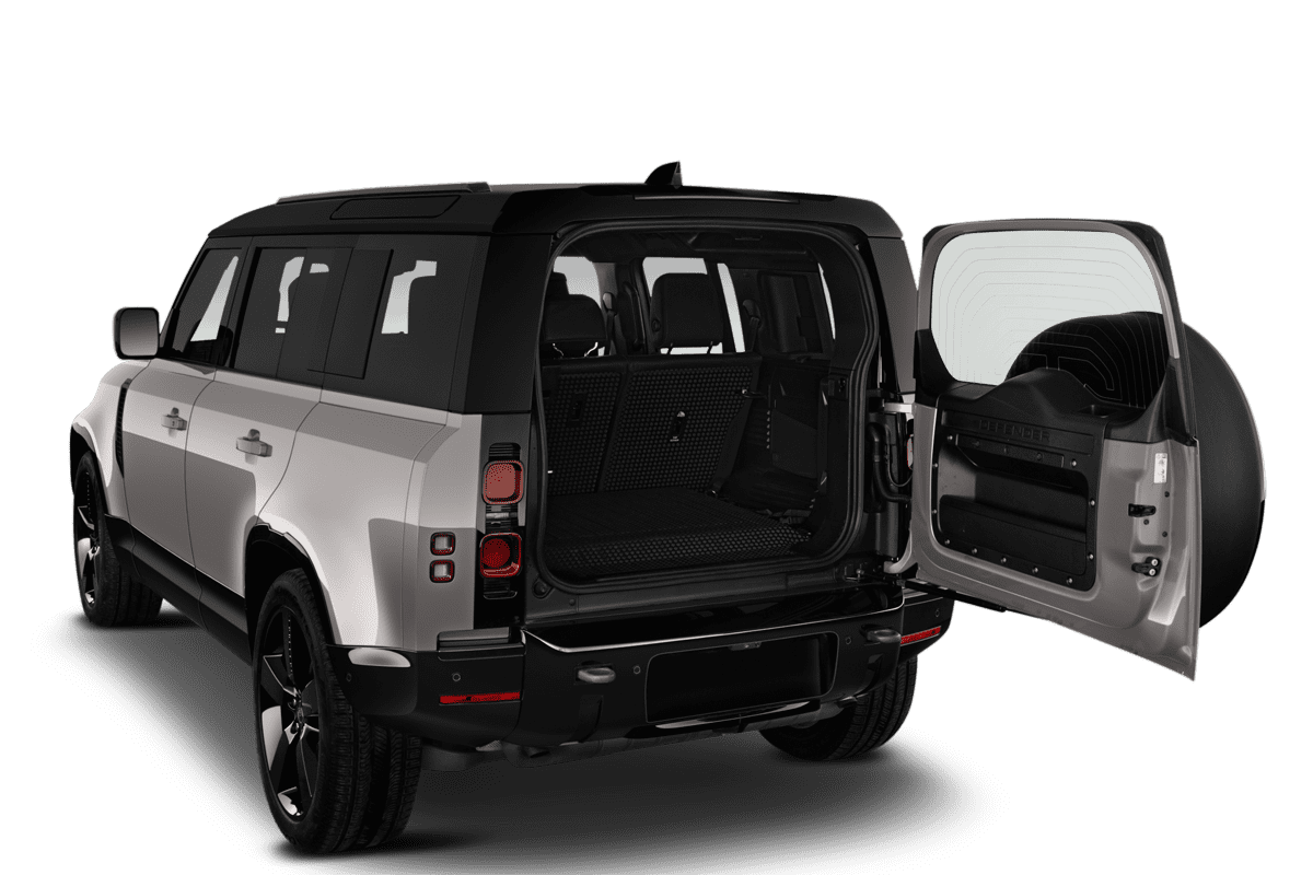 Kofferraum eines Land Rover Defender Plug-In-Hybrid