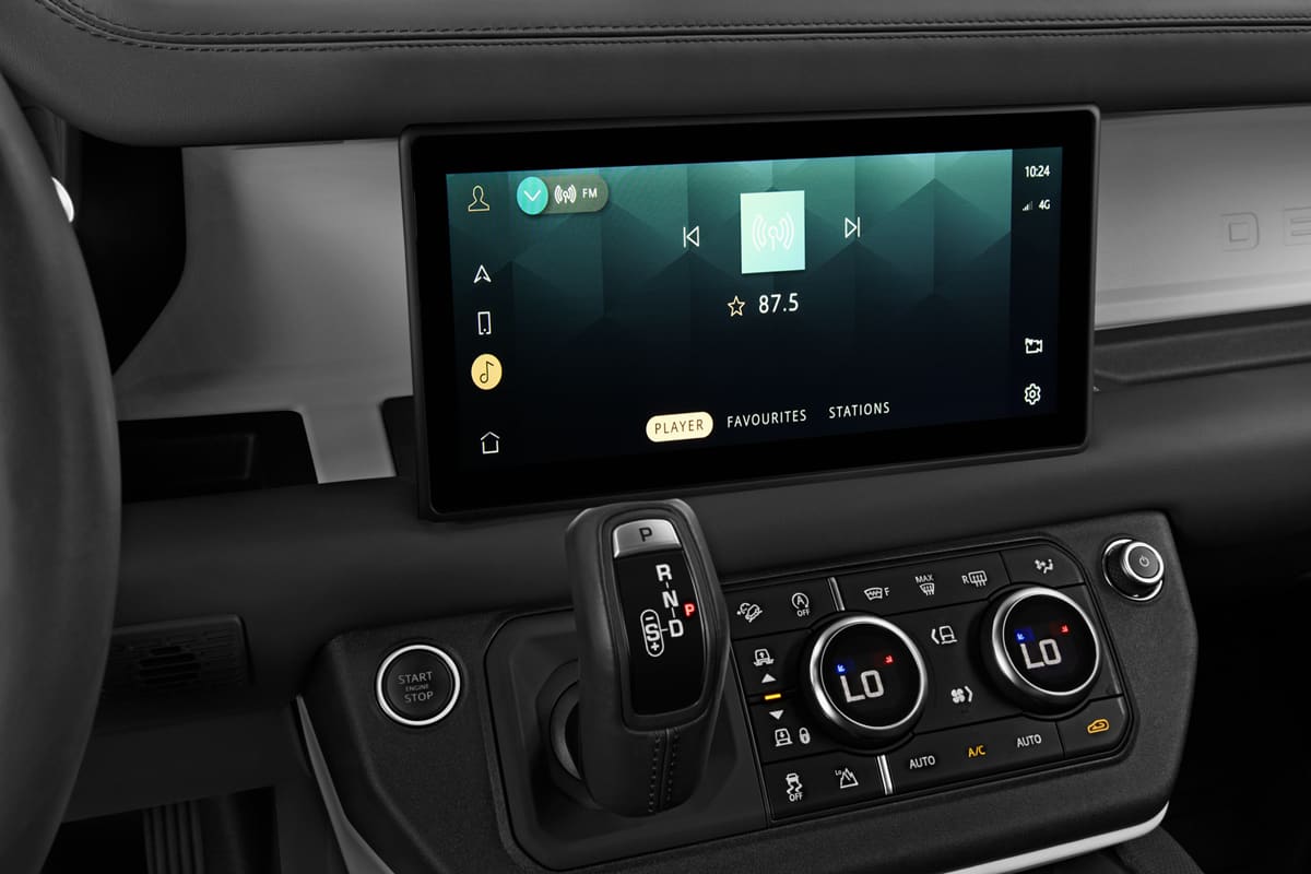 Audiosystem eines Land Rover Defender