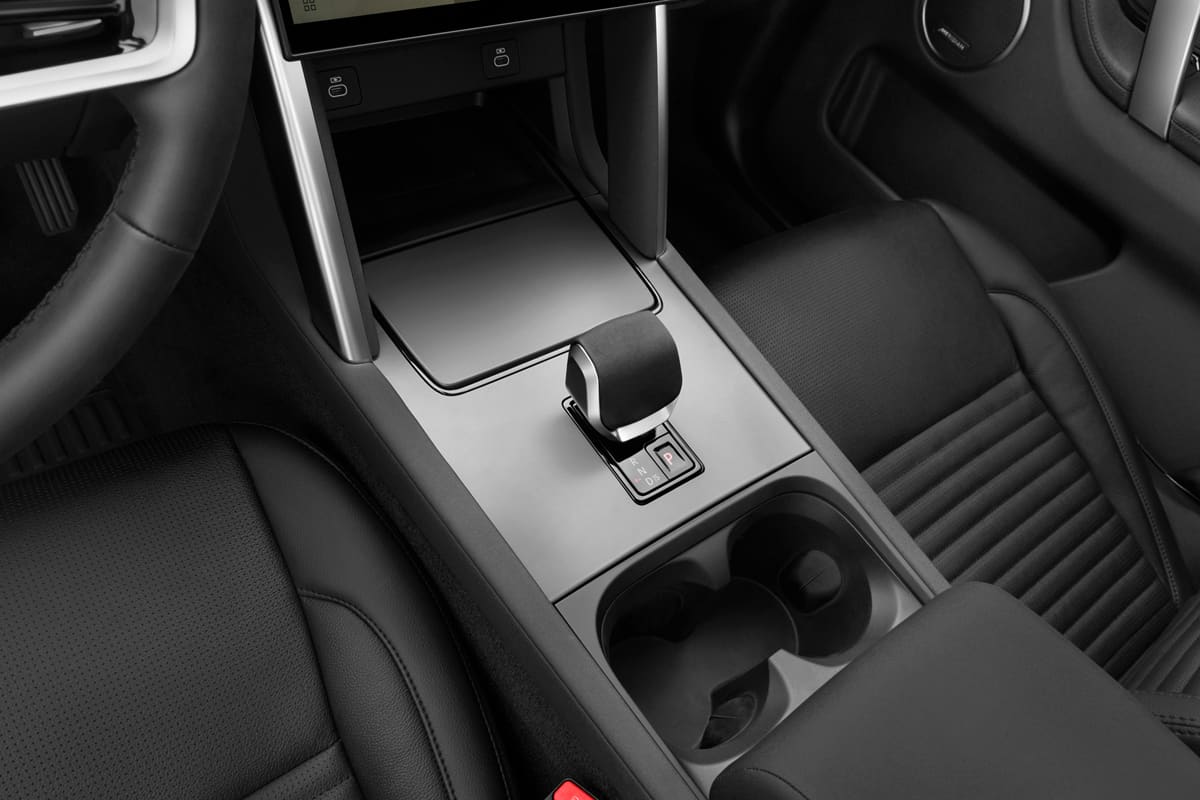 Schaltknüppel eines Land Rover Discovery Sport