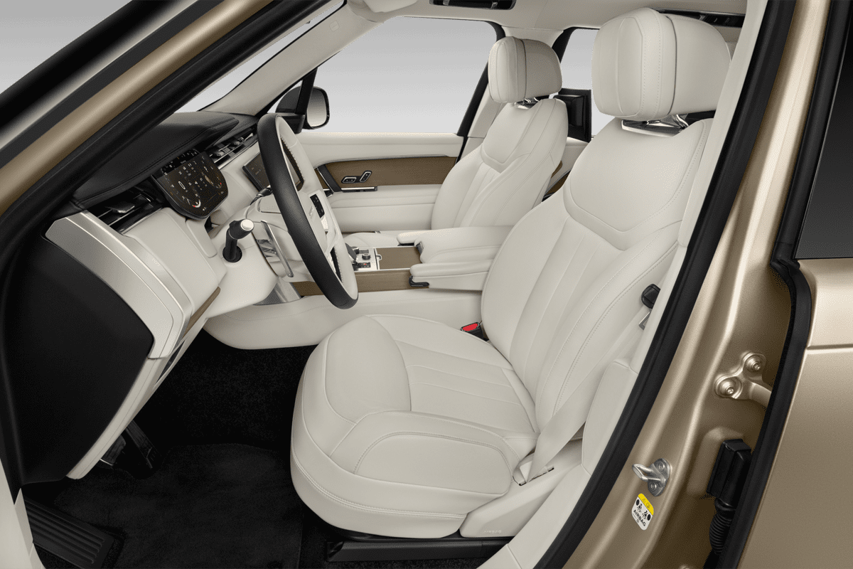 Vordersitze eines Land Rover Range Rover Plug-in-Hybrid 