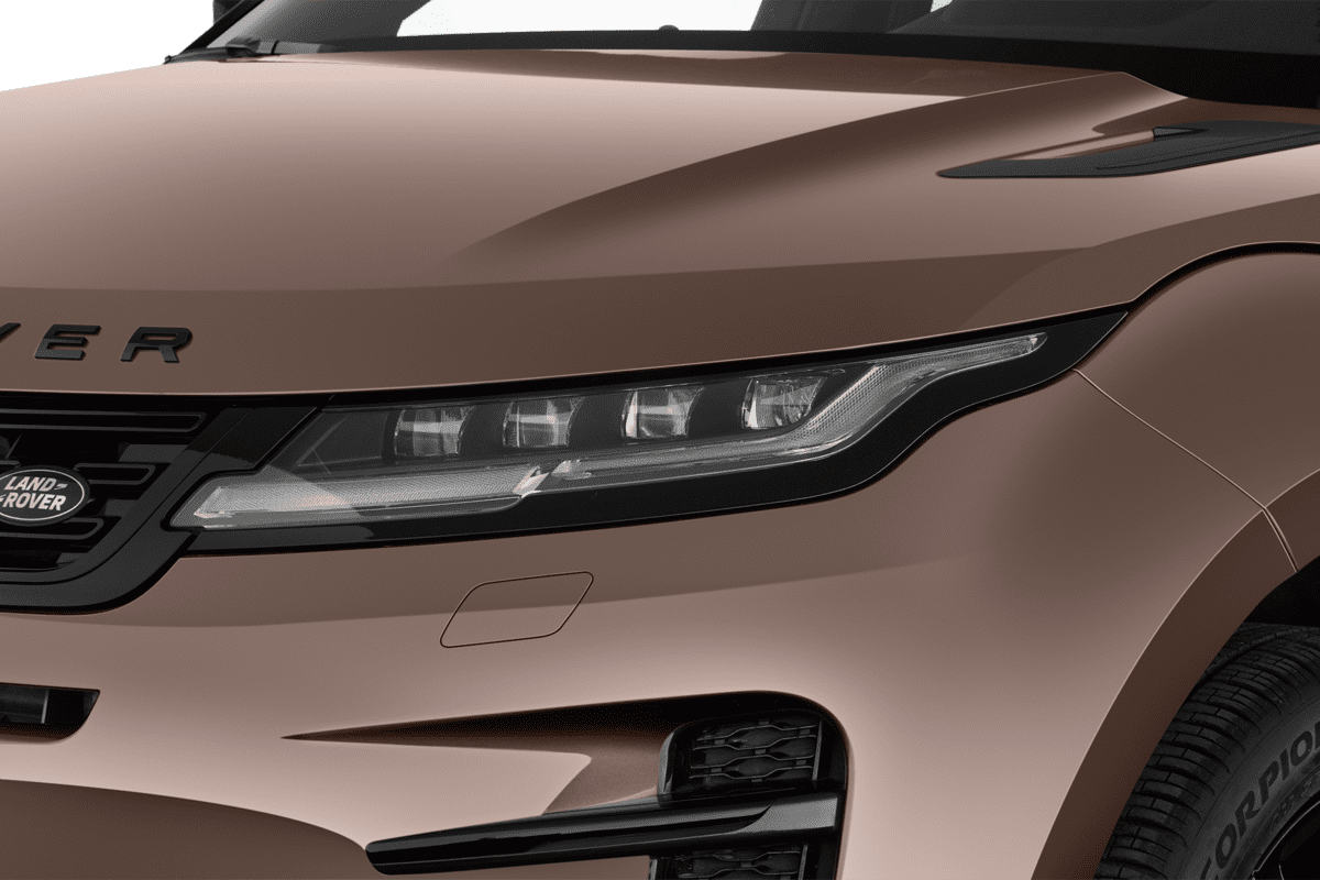 Frontscheinwerfer eines Land Rover Range Rover Evoque Plug-In-Hybrid (KI-generiert)