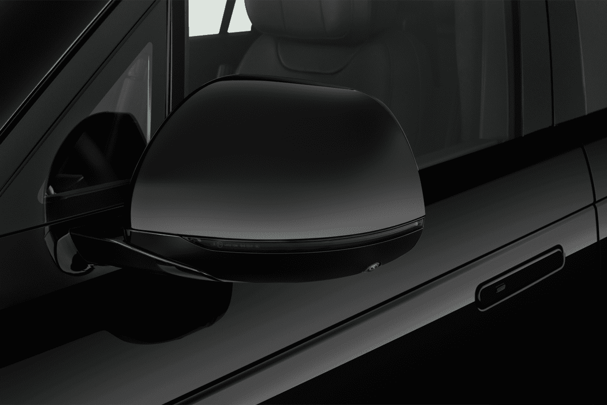 Rückspiegel eines Land Rover Range Rover Sport Plug-in-Hybrid 