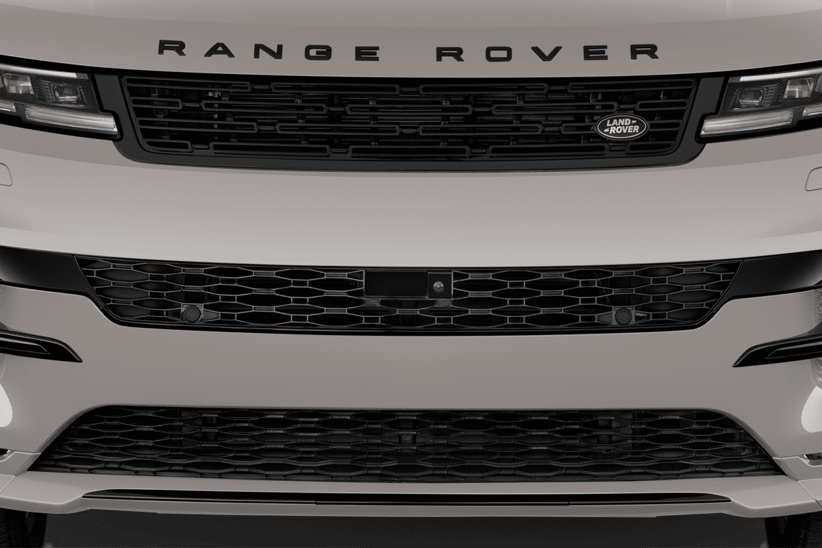 Kühlergrill eines Land Rover Range Rover Sport Plug-in-Hybrid (KI-generiert)