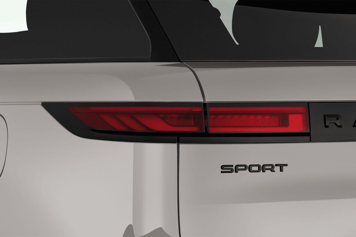 Heckleuchten eines Land Rover Range Rover Sport Plug-in-Hybrid (KI-generiert)
