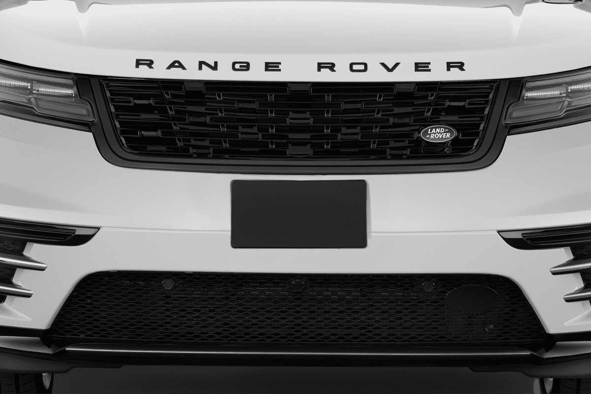 Kühlergrill eines Land Rover Range Rover Velar