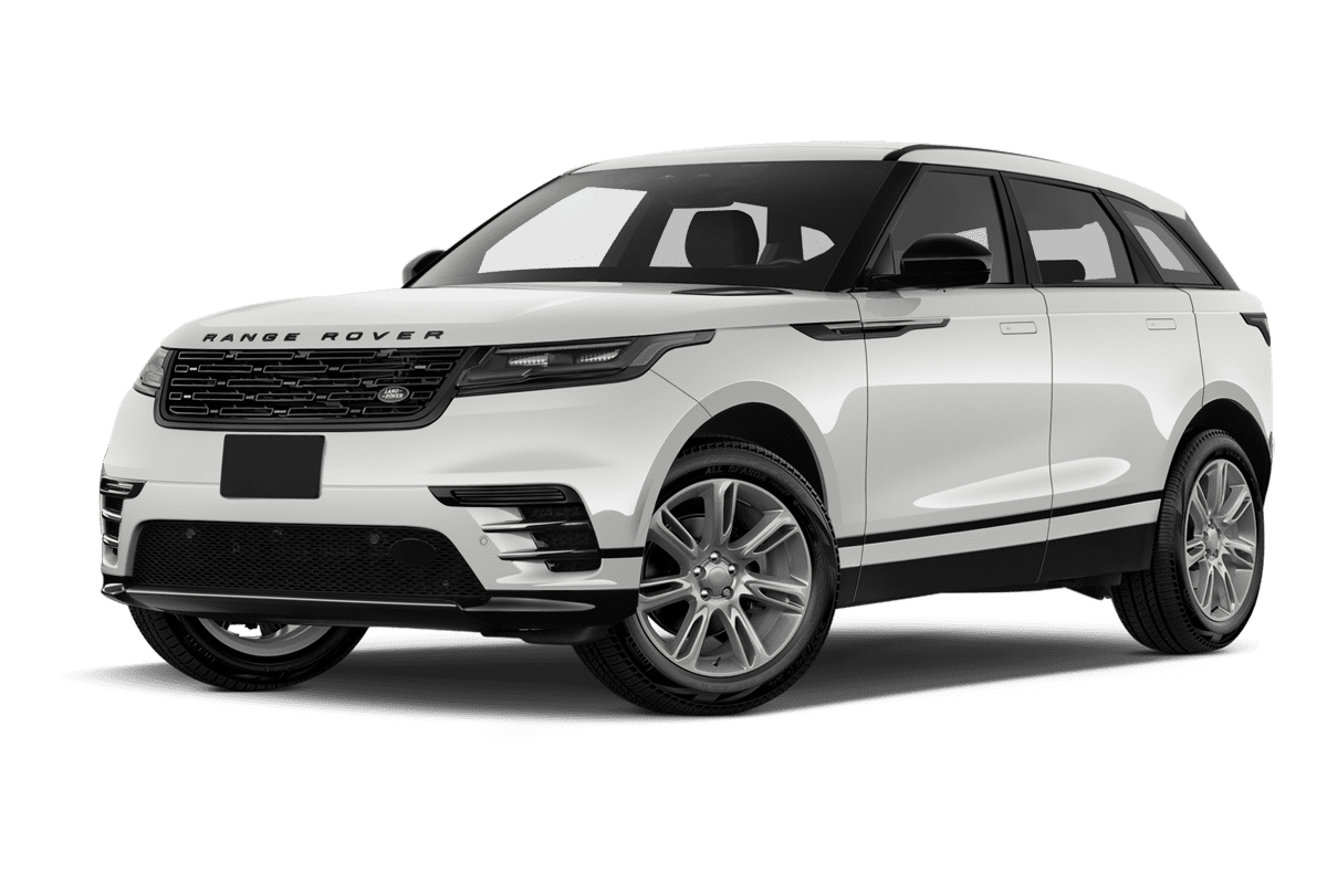Tiefe, schräge Heckansicht eines Land Rover Range Rover Velar, freigestellt