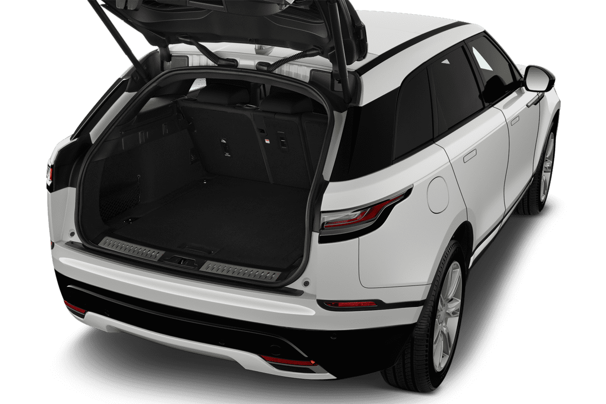 Kofferraum eines Land Rover Range Rover Velar