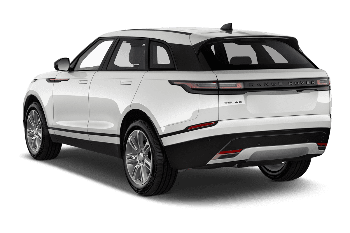 Schräge Heckansicht eines Land Rover Range Rover Velar, freigestellt