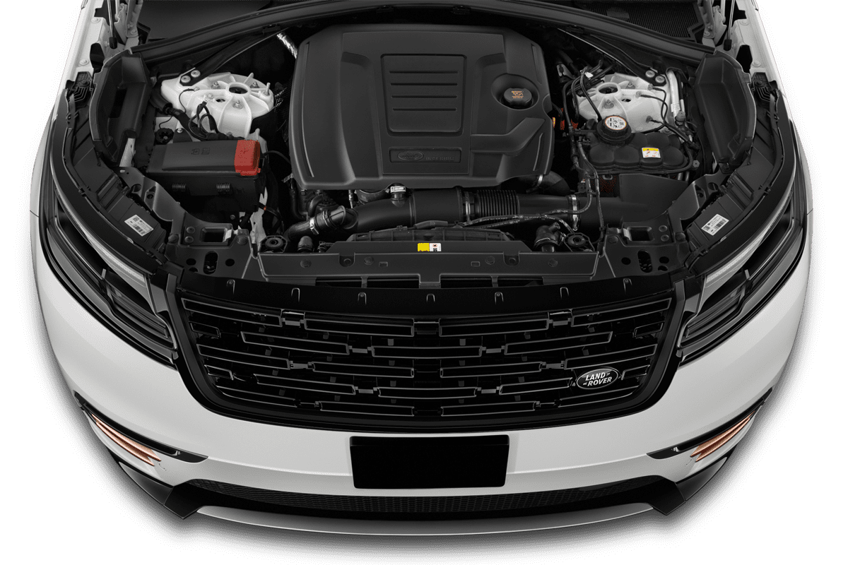Motorraum eines Land Rover Range Rover Velar