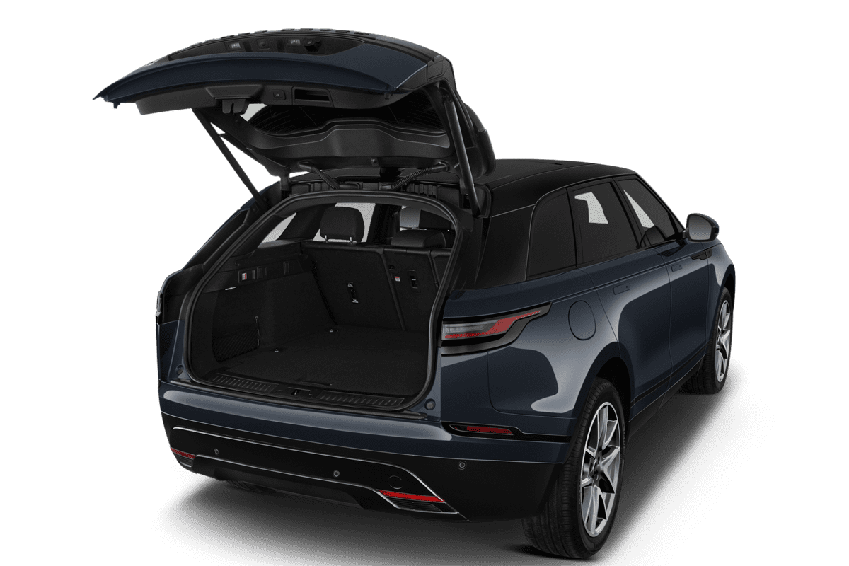 Kofferraum eines Land Rover Range Rover Velar Plug-in-Hybrid (KI-generiert)