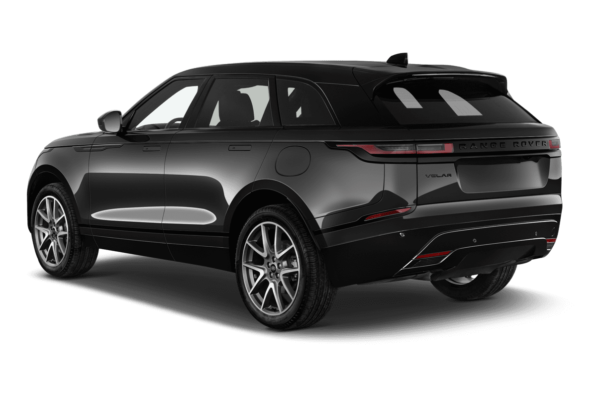 Schräge Heckansicht eines Land Rover Range Rover Velar Plug-in-Hybrid, freigestellt