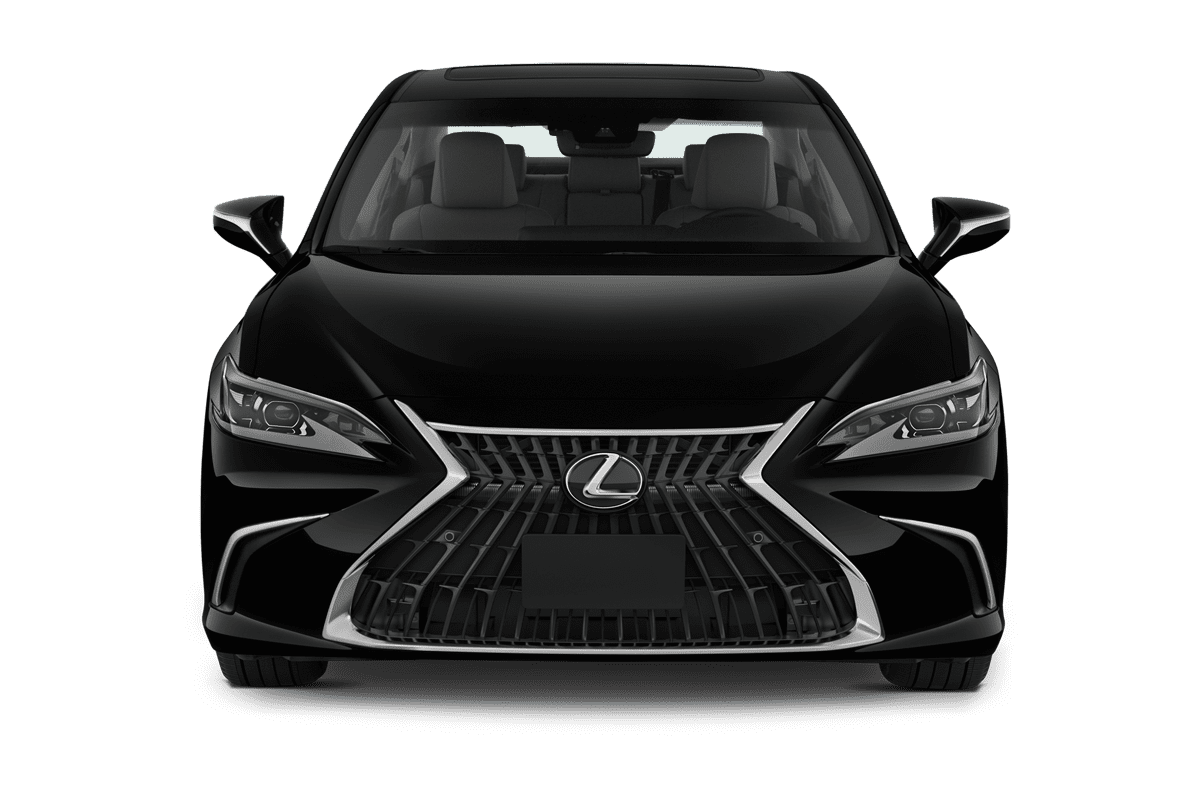 Frontansicht eines Lexus ES, freigestellt