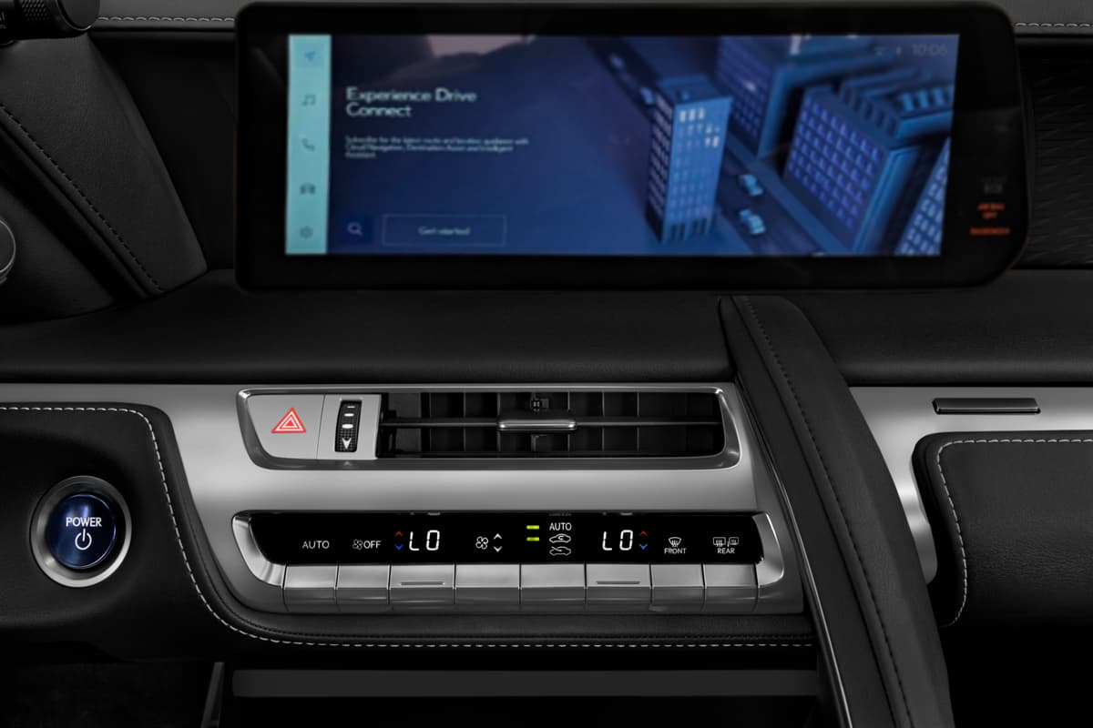 Klimasteuerung eines Lexus LC