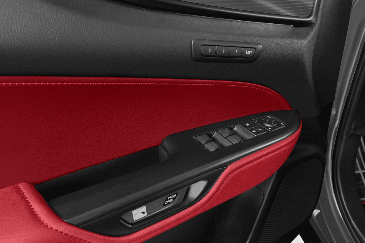 Türsteuerung eines Lexus NX Plug-In-Hybrid