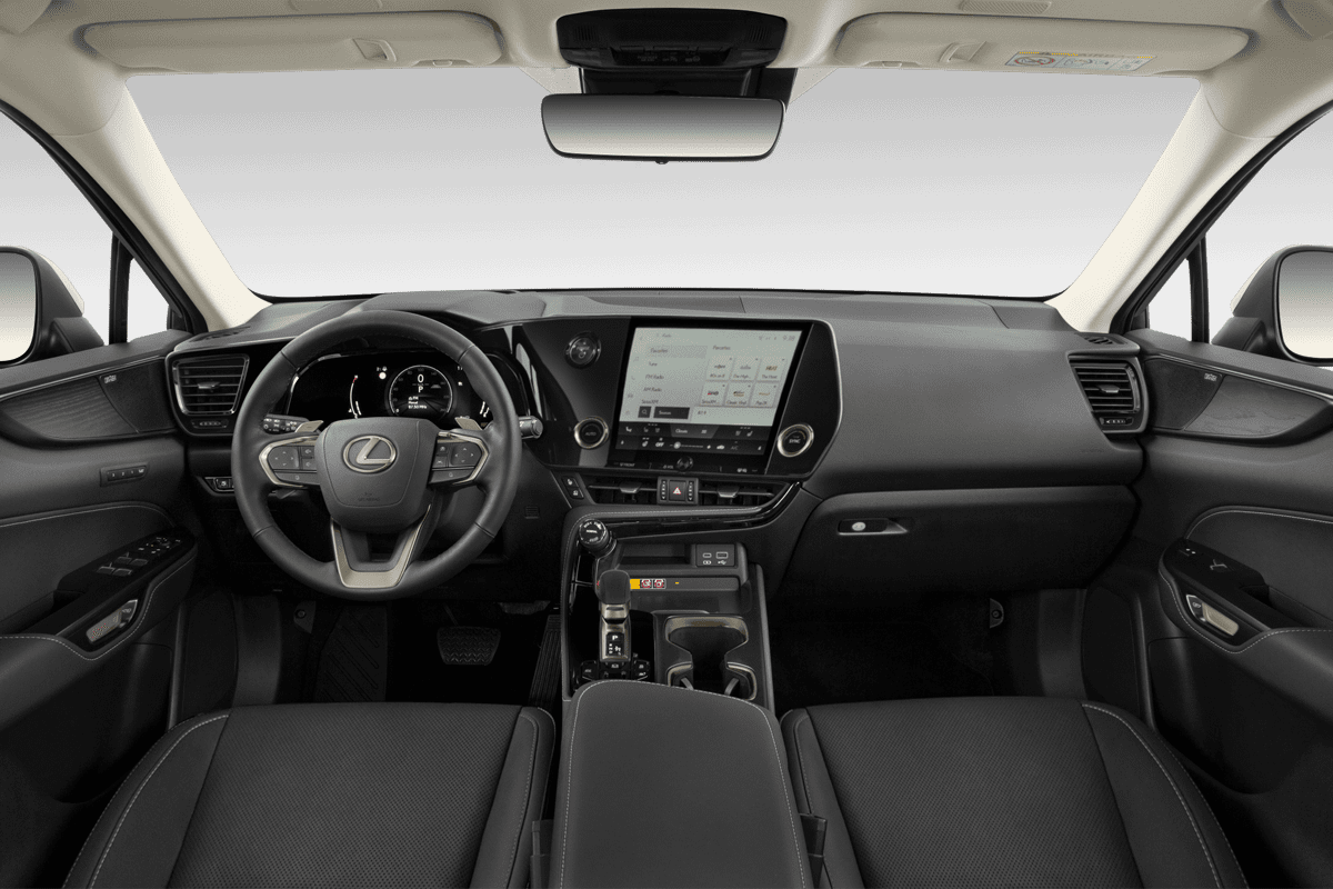 Armaturenbrett eines Lexus NX Hybrid