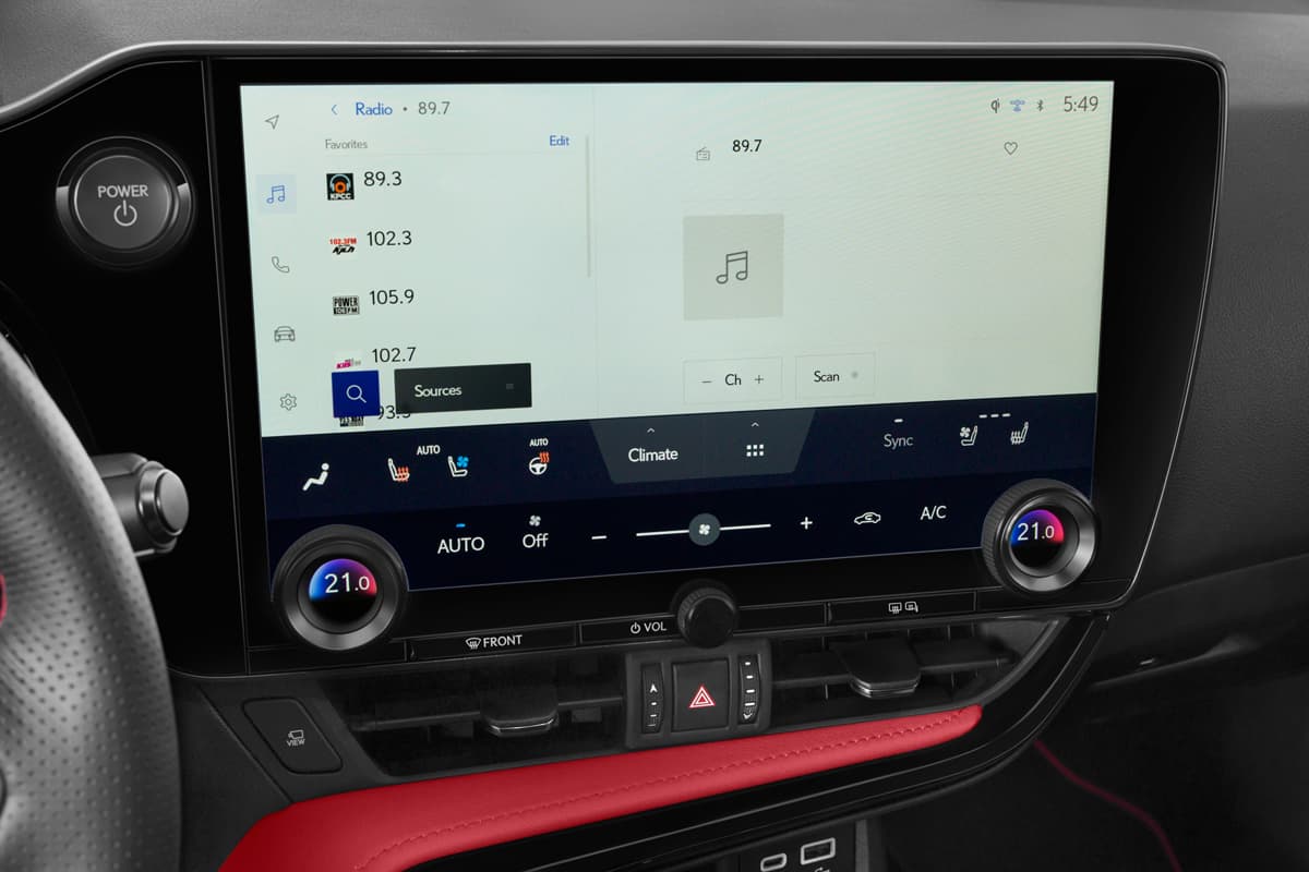 Audiosystem eines Lexus NX Plug-In-Hybrid