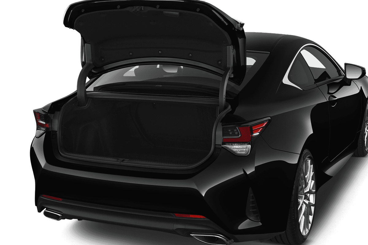 Kofferraum eines Lexus RC Hybrid