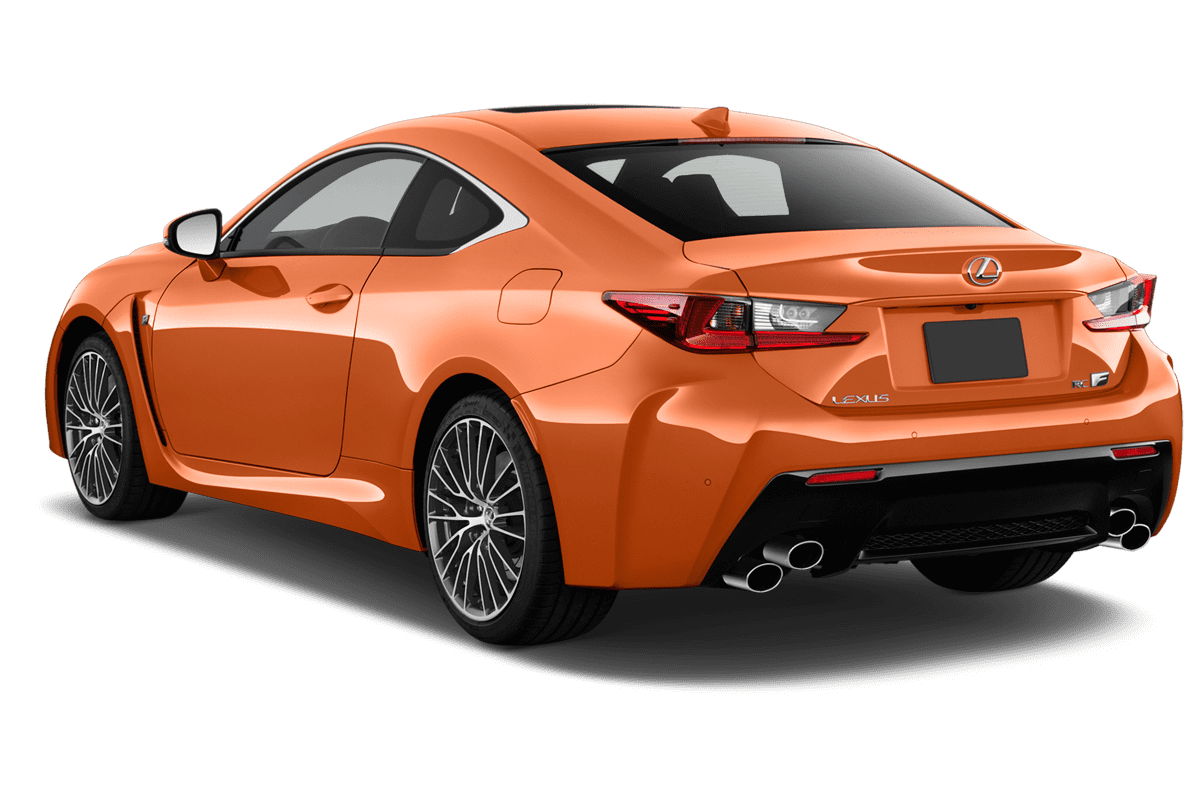 Schräge Heckansicht eines Lexus RC, freigestellt