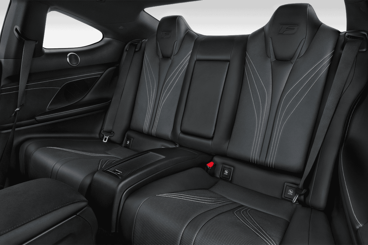 Rücksitzbank eines Lexus RC