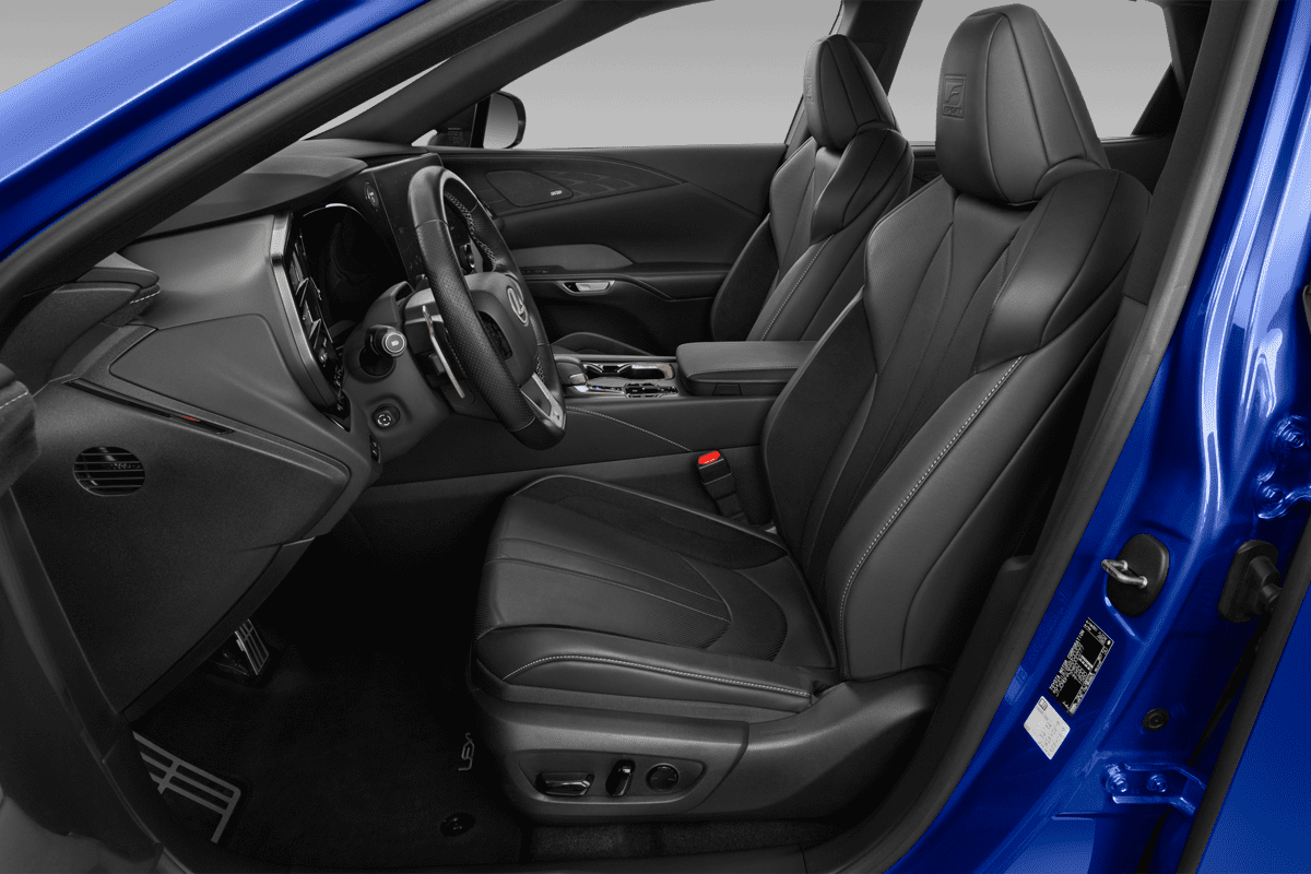 Vordersitze eines Lexus RX Hybrid