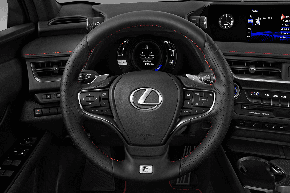 Lenkrad eines Lexus UX Elektro