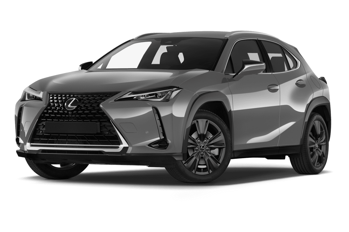 Tiefe, schräge Heckansicht eines Lexus UX Hybrid, freigestellt
