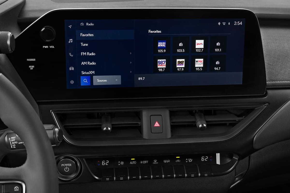 Audiosystem eines Lexus UX Hybrid 