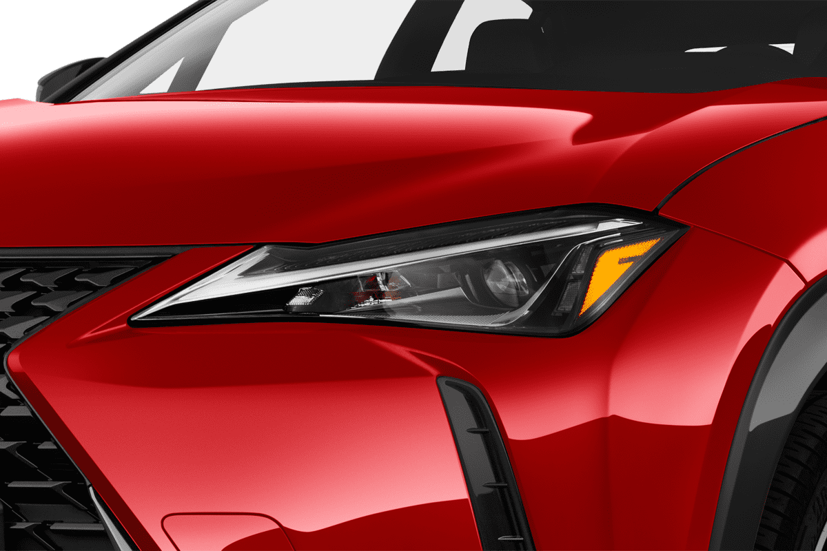 Frontscheinwerfer eines Lexus UX Hybrid 