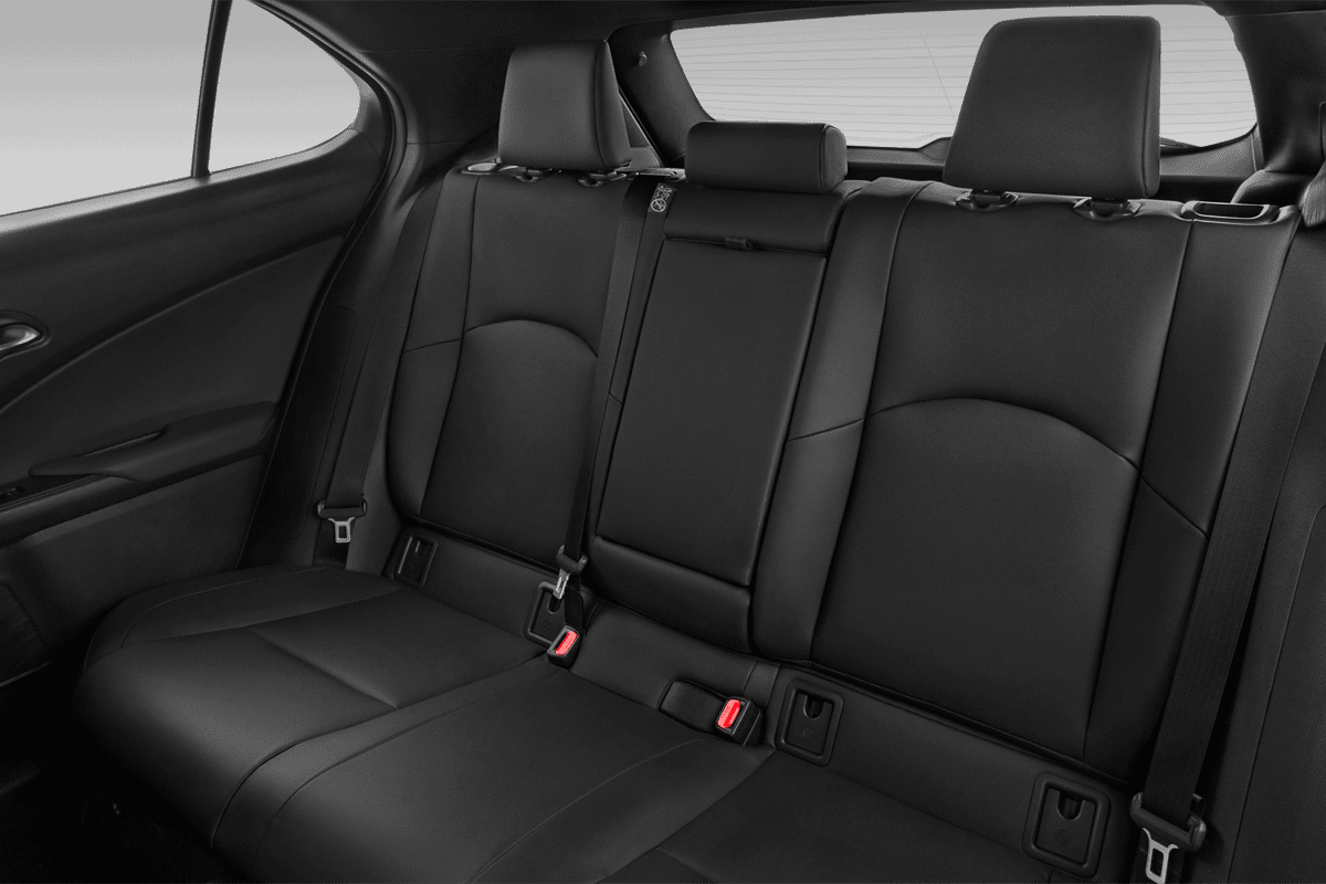 Rücksitzbank eines Lexus UX Hybrid 