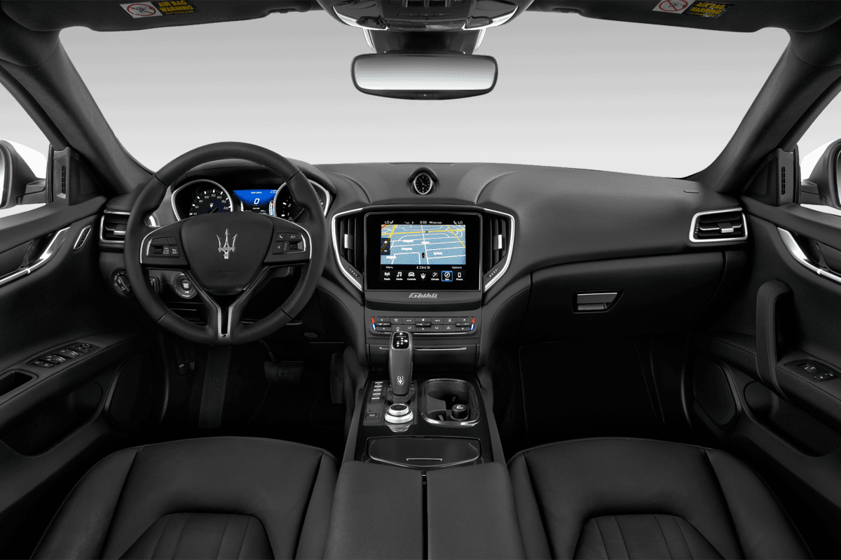 Armaturenbrett eines Maserati Ghibli