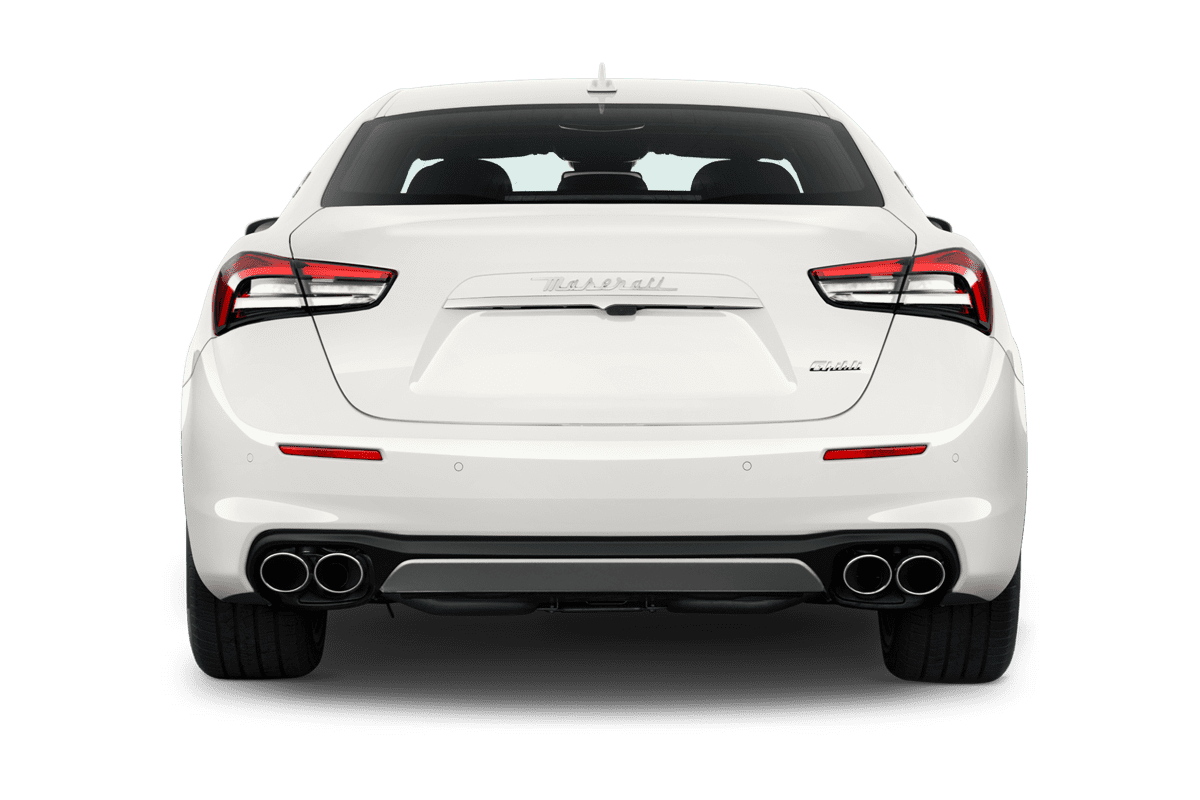 Heckansicht eines Maserati Ghibli