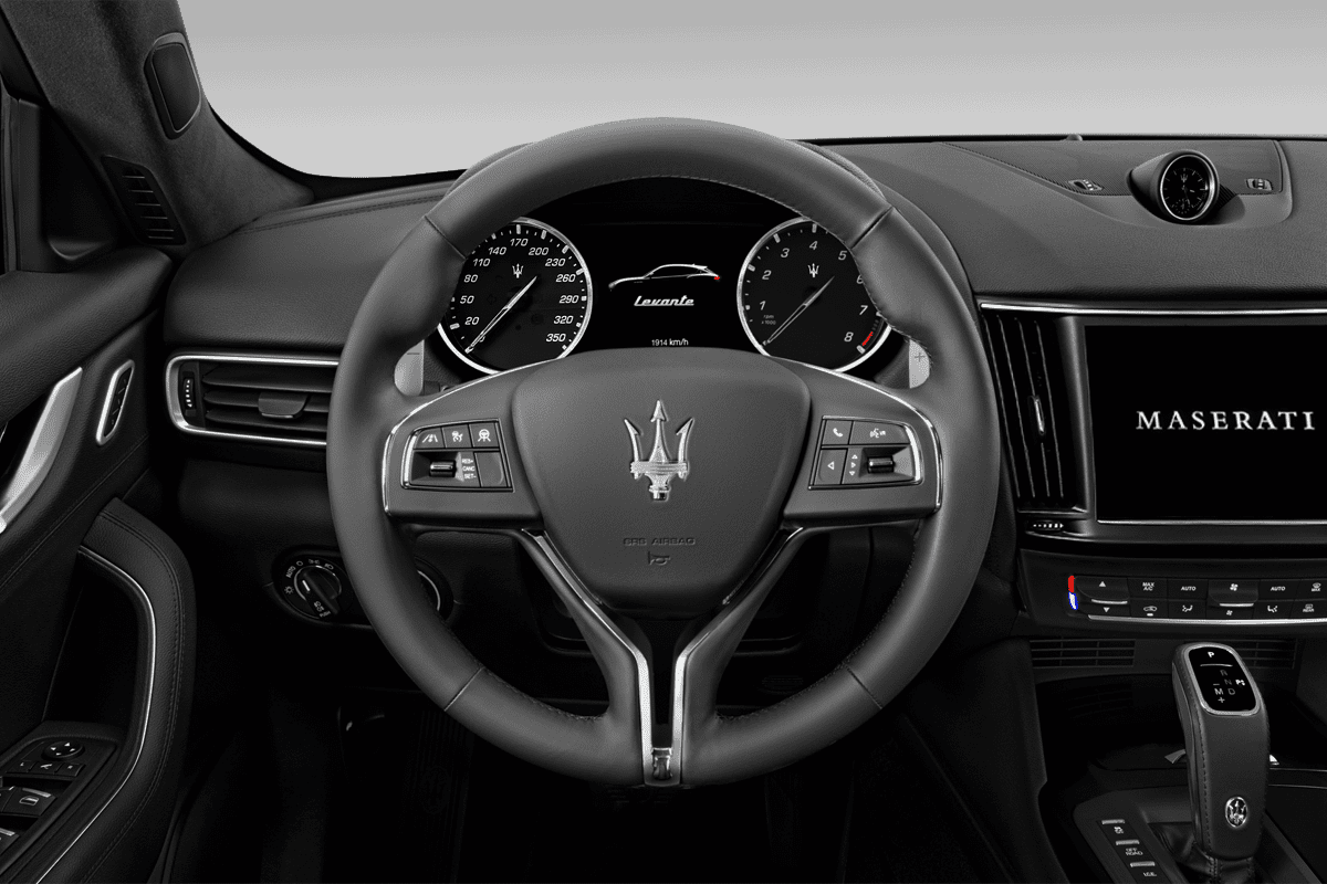 Lenkrad eines Maserati Levante