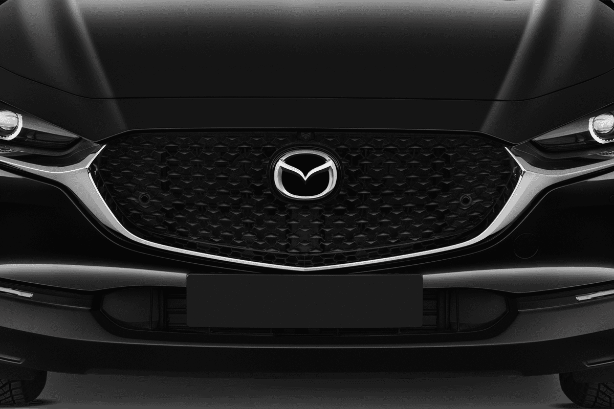 Kühlergrill eines Mazda CX-30 Homura