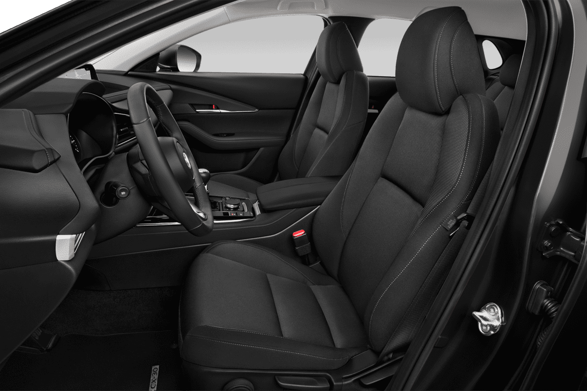 Vordersitze eines Mazda CX-30