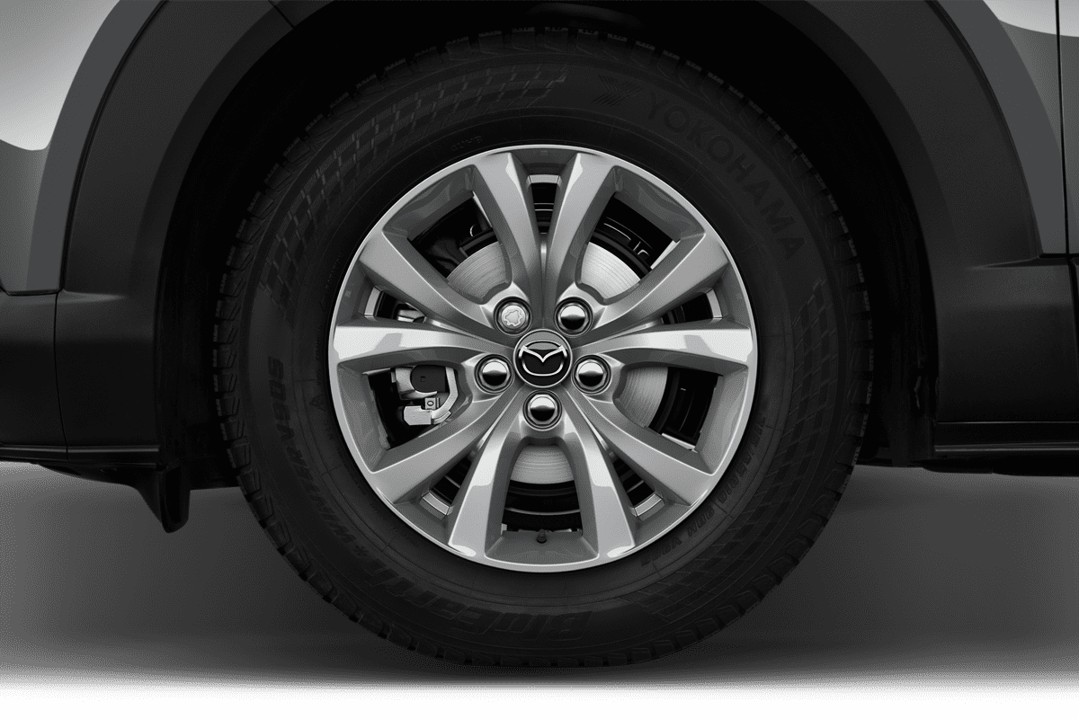 Radkappe oder Felge eines Mazda CX-30 (neues Modell)