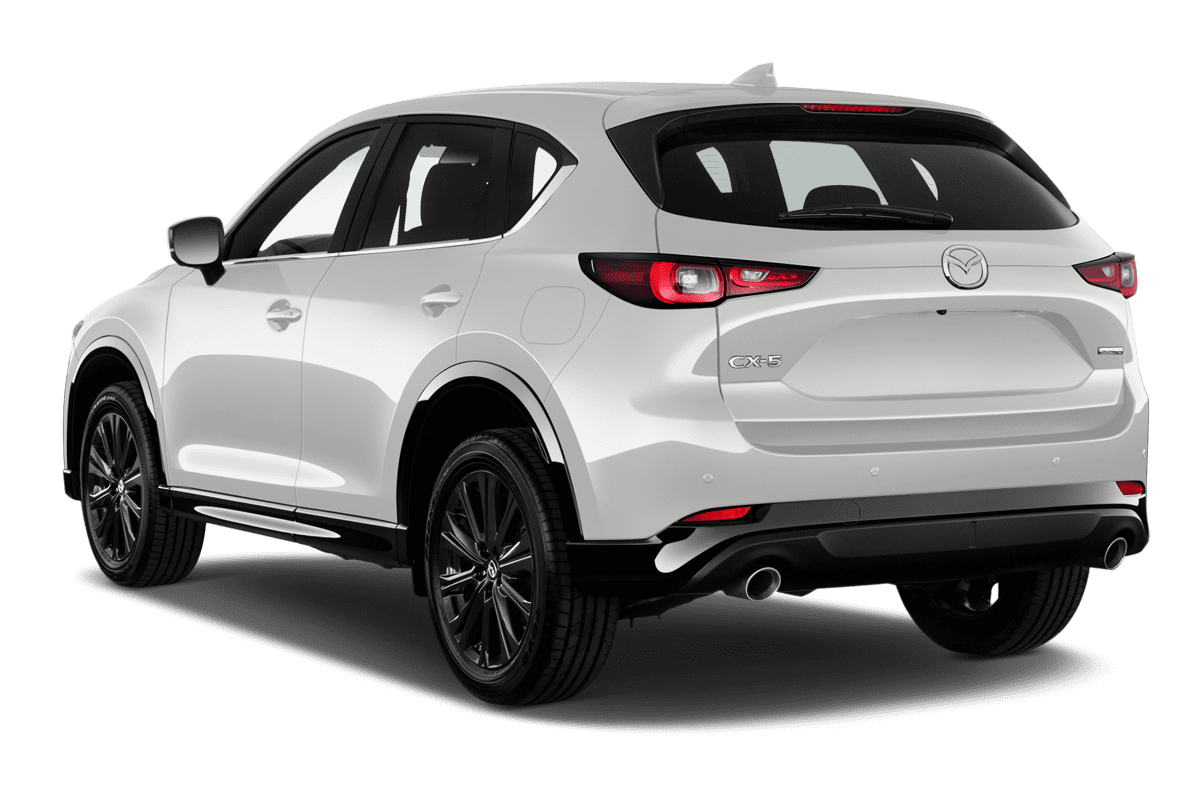 Schräge Heckansicht eines Mazda CX-5 Homura (neues Modell), freigestellt